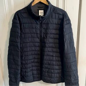 Mens Gap black lightweight puffer/down jacket